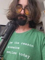 HR0b7nvWsAkek54.jpg
